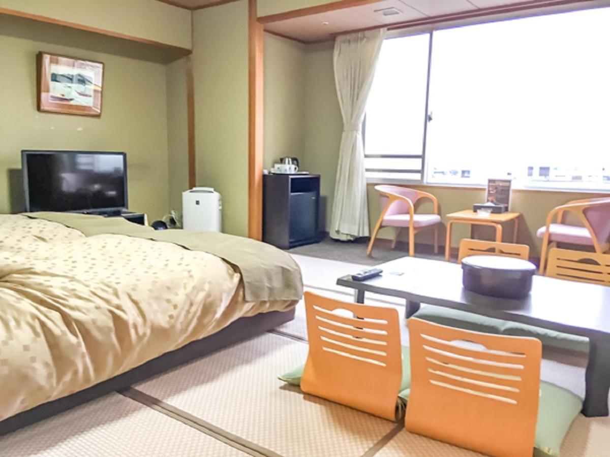 Livemax Resort Kaga Yamashiro Exterior photo