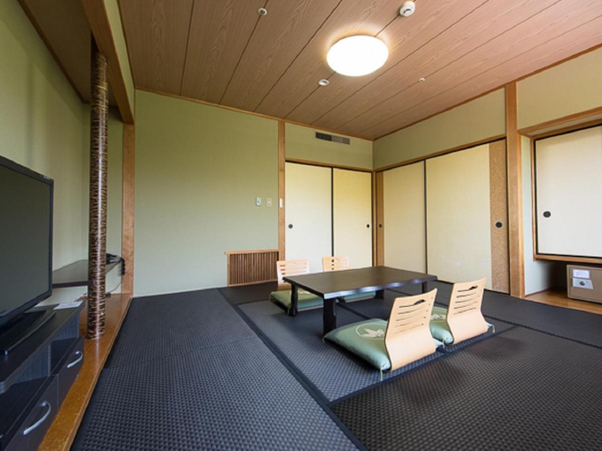 Livemax Resort Kaga Yamashiro Exterior photo
