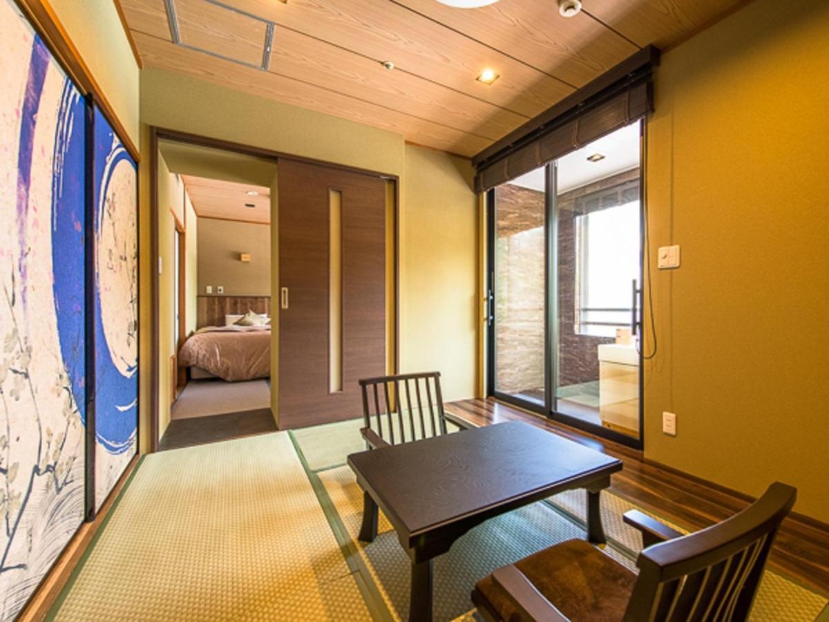 Livemax Resort Kaga Yamashiro Exterior photo