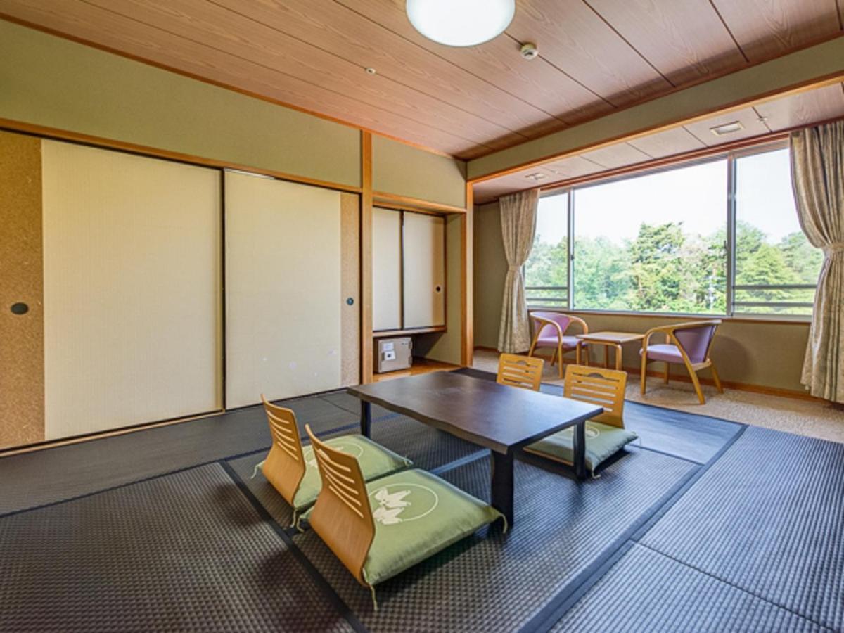 Livemax Resort Kaga Yamashiro Exterior photo